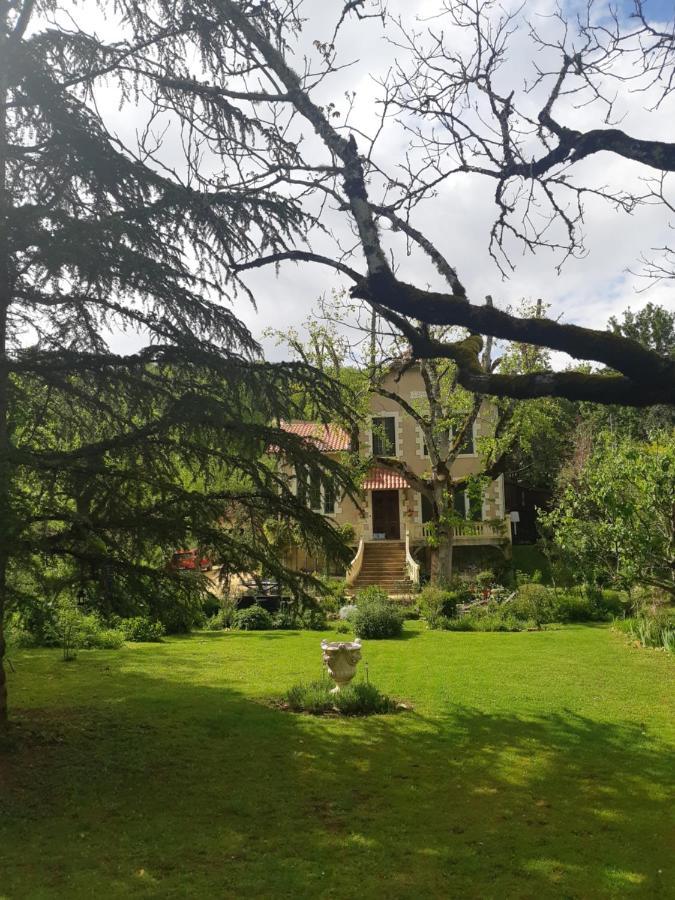 Villa Leovil Saint-Pompont 외부 사진