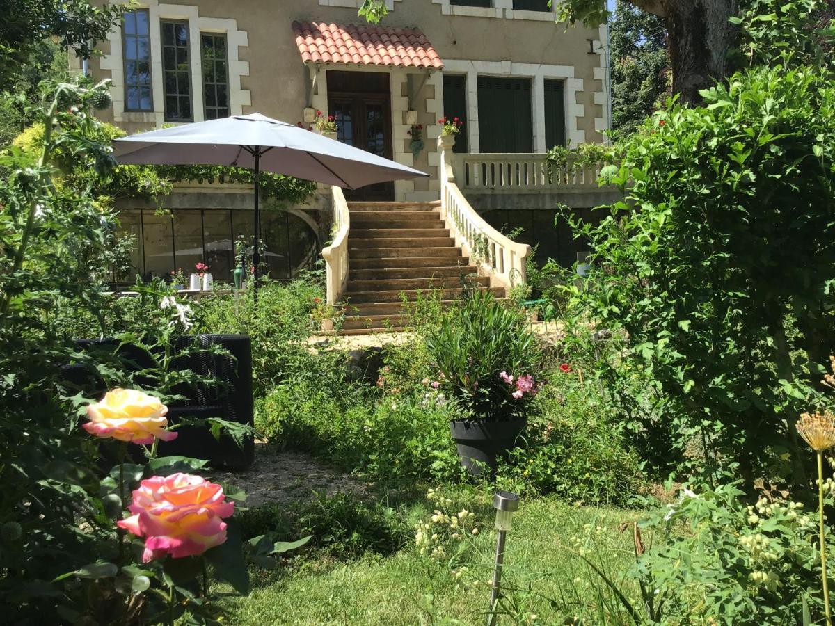 Villa Leovil Saint-Pompont 외부 사진
