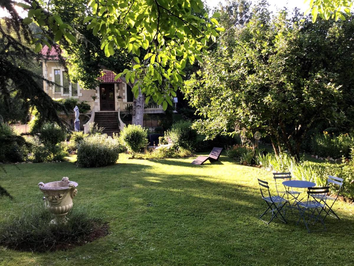 Villa Leovil Saint-Pompont 외부 사진